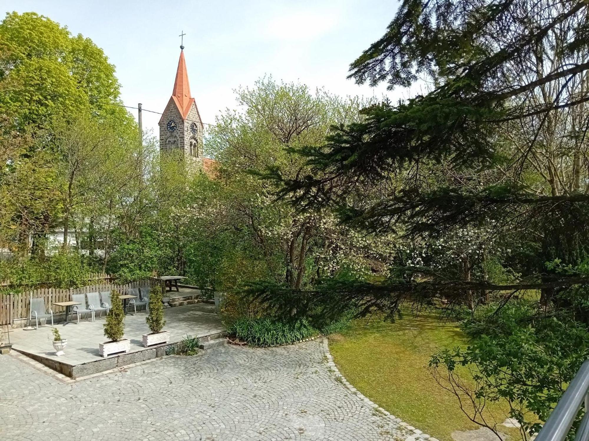 Gasthof-Pension Zum Haugstein - Familie Eder إنغليهارتزيل المظهر الخارجي الصورة