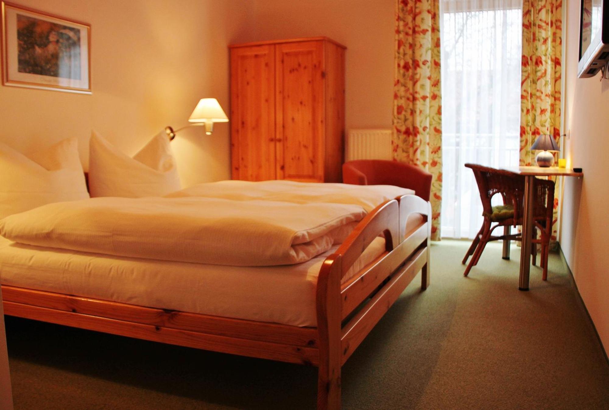 Gasthof-Pension Zum Haugstein - Familie Eder إنغليهارتزيل الغرفة الصورة