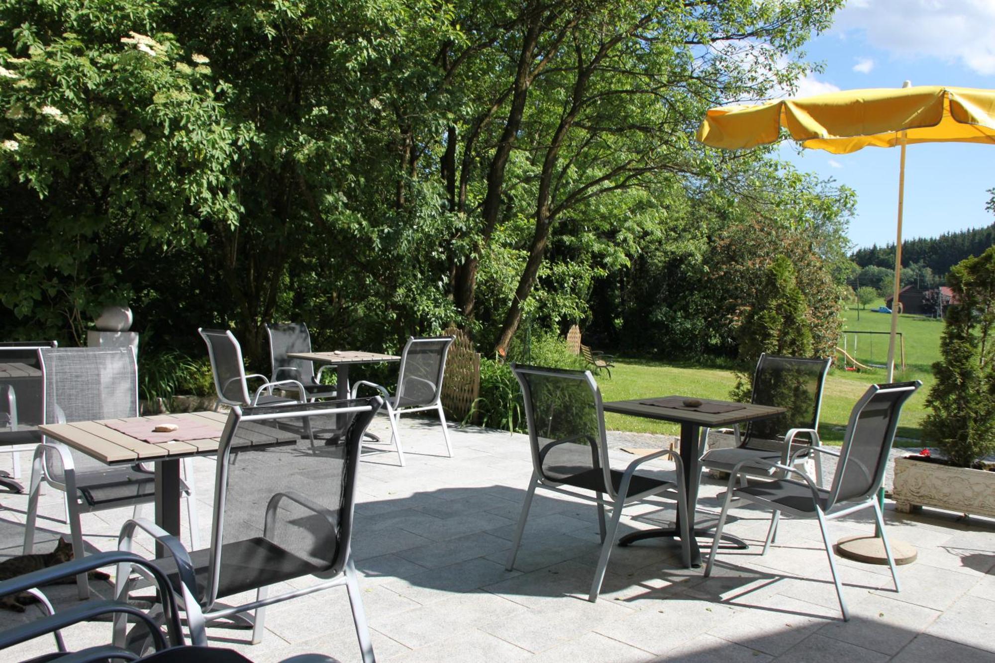 Gasthof-Pension Zum Haugstein - Familie Eder إنغليهارتزيل المظهر الخارجي الصورة