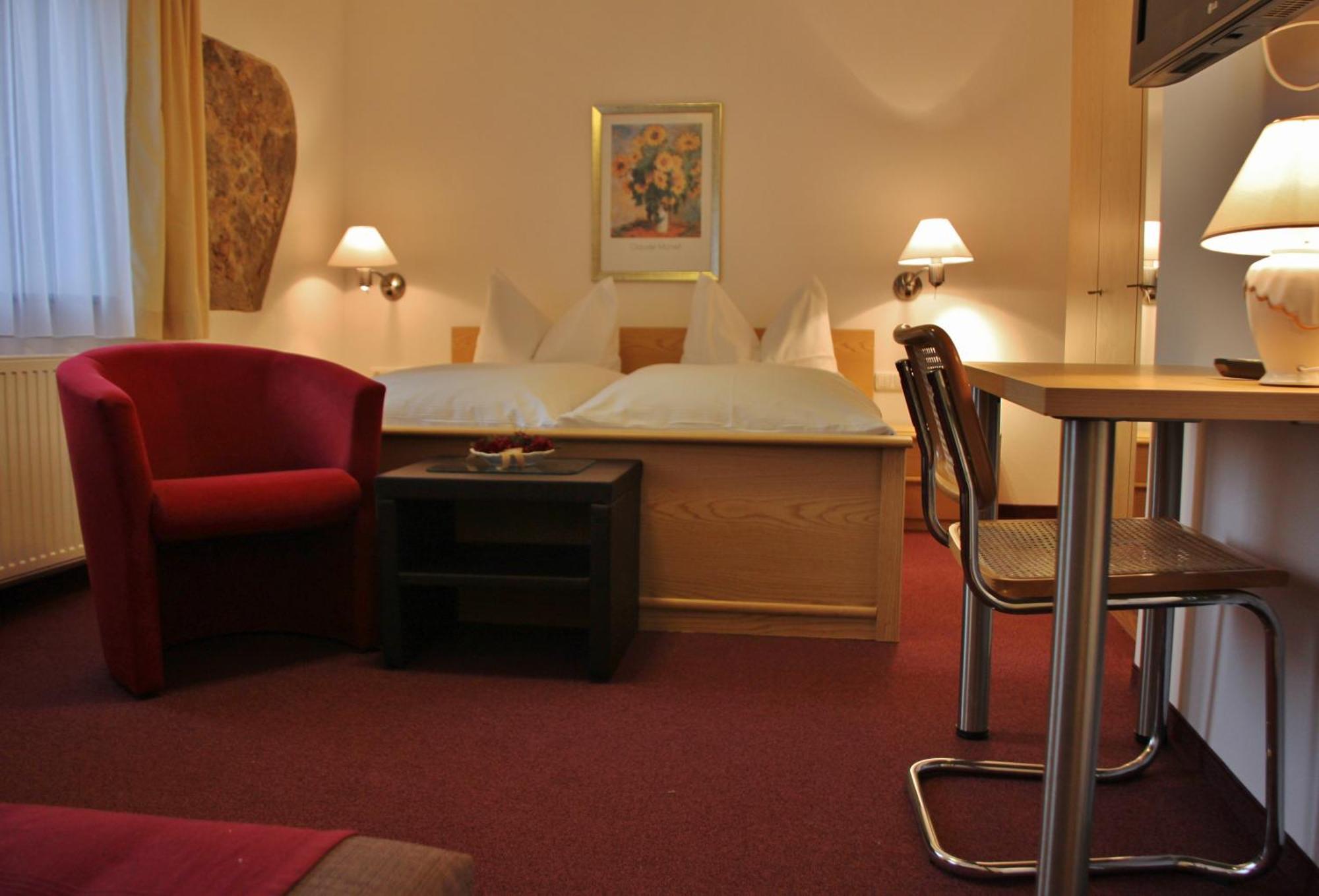Gasthof-Pension Zum Haugstein - Familie Eder إنغليهارتزيل الغرفة الصورة