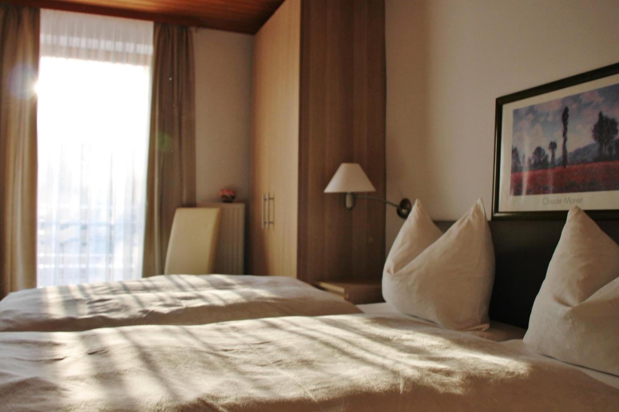 Gasthof-Pension Zum Haugstein - Familie Eder إنغليهارتزيل المظهر الخارجي الصورة